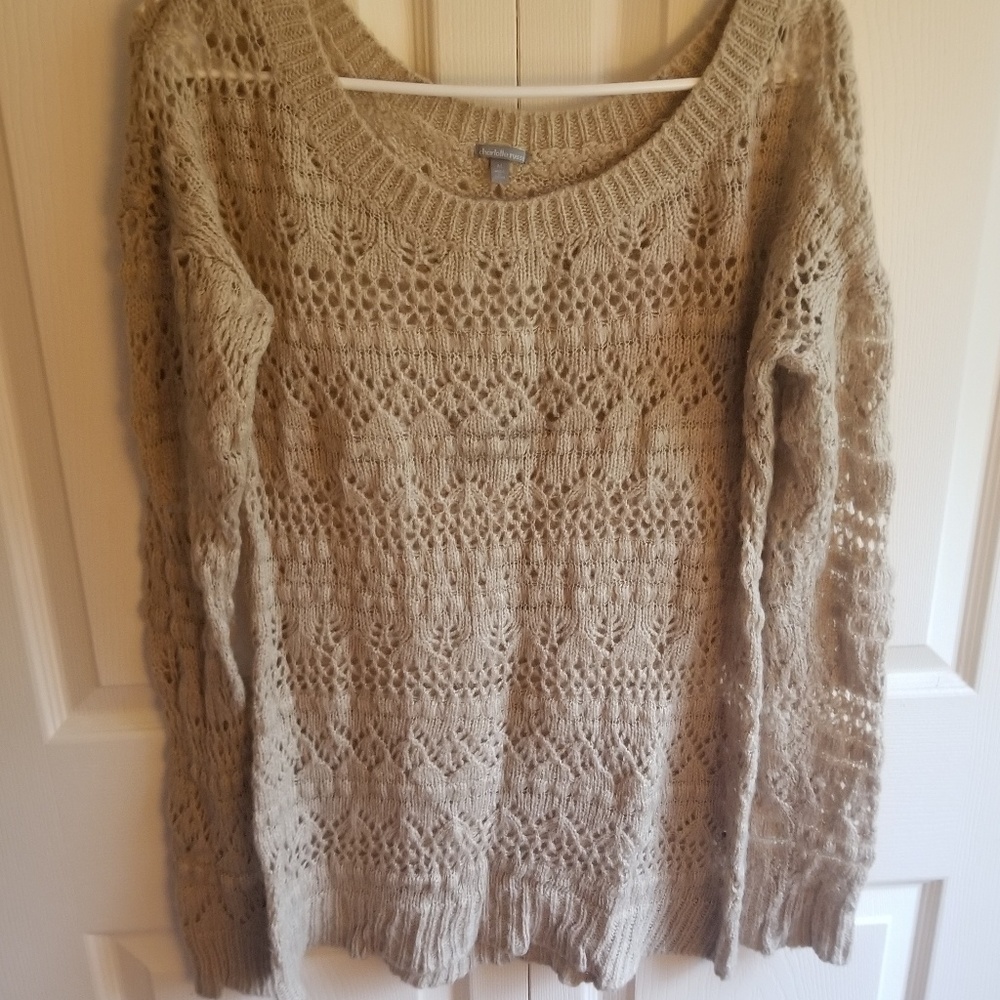 Cut off the shoulder sweater